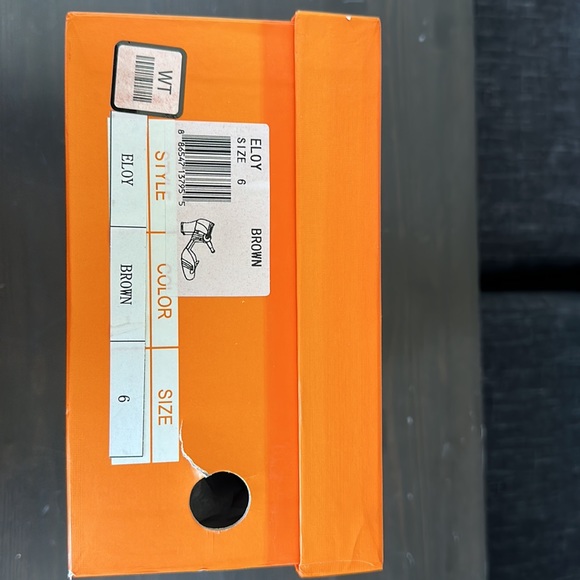 Miz Mooz Eloy heels, size 6. Brown/ teal front buckle strap. - Picture 9 of 9